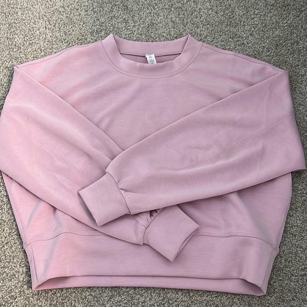Lululemon crewneck